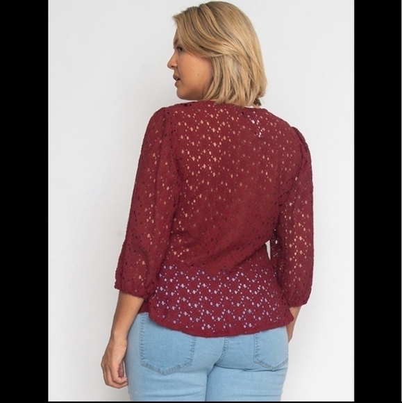 💚HP💚PLUS Lace Top with Front Lining 100% cotton - Picture 3 of 3